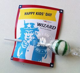 Lembrancinha dia das crianças-Cartão com pirulito personalizado